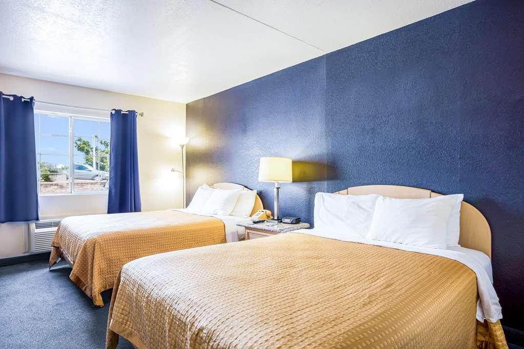 Rodeway Inn Branson, Brick House Zimmer foto